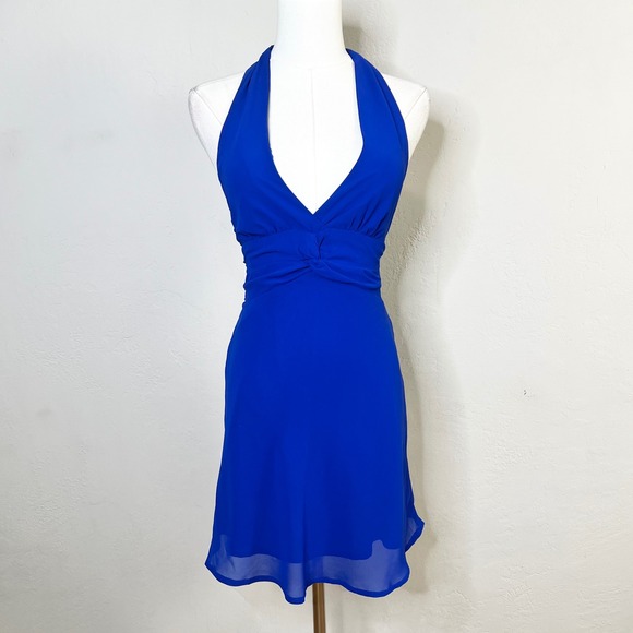 Lulus Dresses & Skirts - Lulus Dress Halter Mini Nailah Size XS Blue V-Neck Knot Skater Back Tie Chiffon